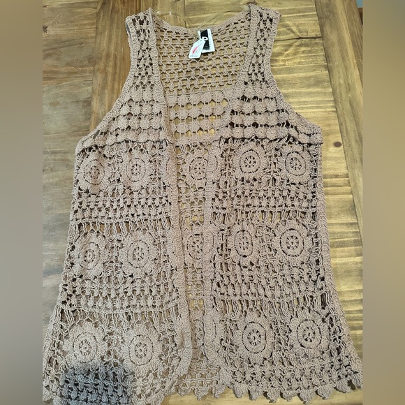 Brown Crochet Vest PRONTO brand - Picture 1 of 3